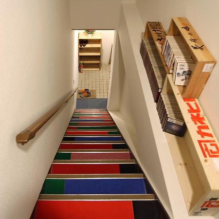 Music Uni Street Backpacker'S Hostel Toyonaka Luaran gambar